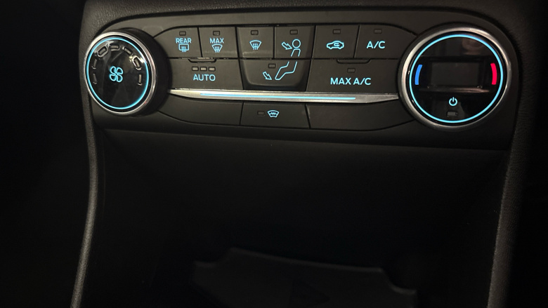 Ford Fiesta 1.0 EcoBoost Titanium 5dr Auto Petrol Hatchback